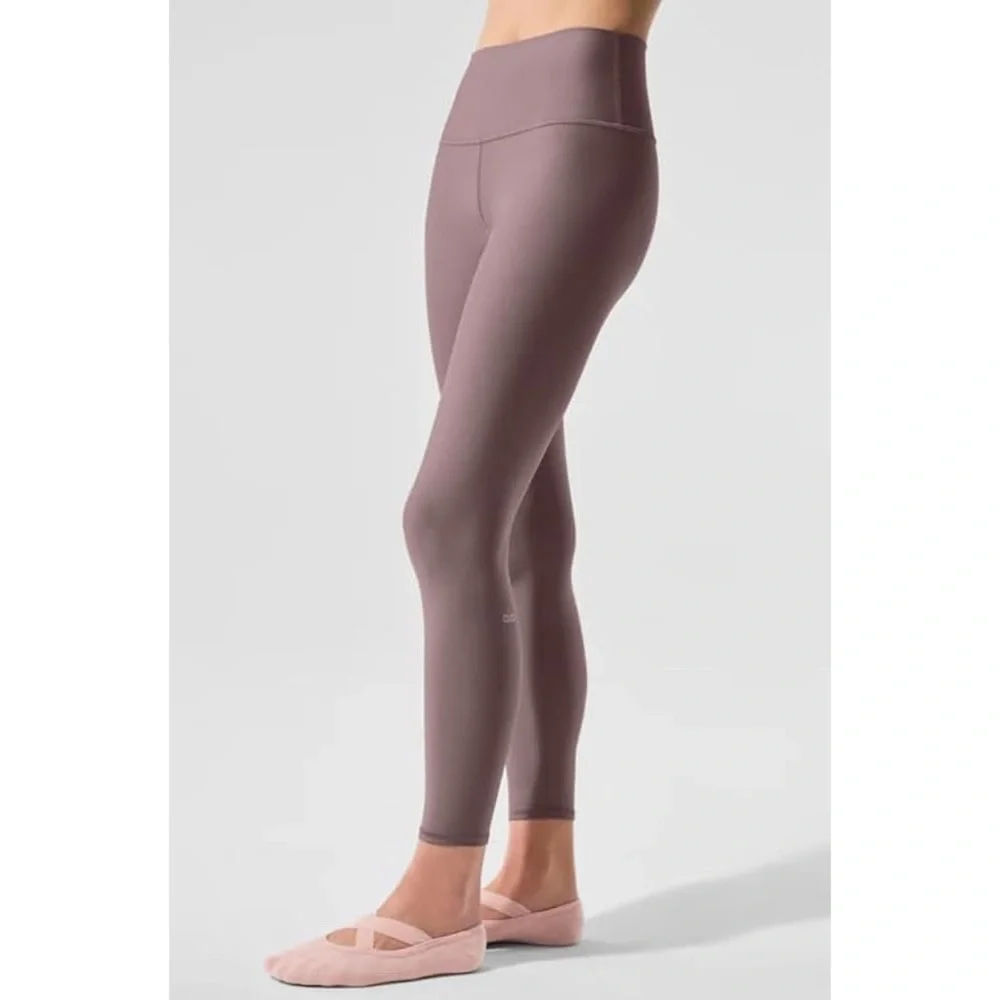 ALO Yoga new alo